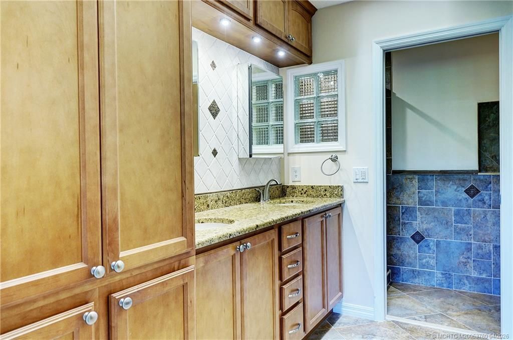 5290 SE Seascape Way, Unit 201, Stuart, FL 34997 Photo