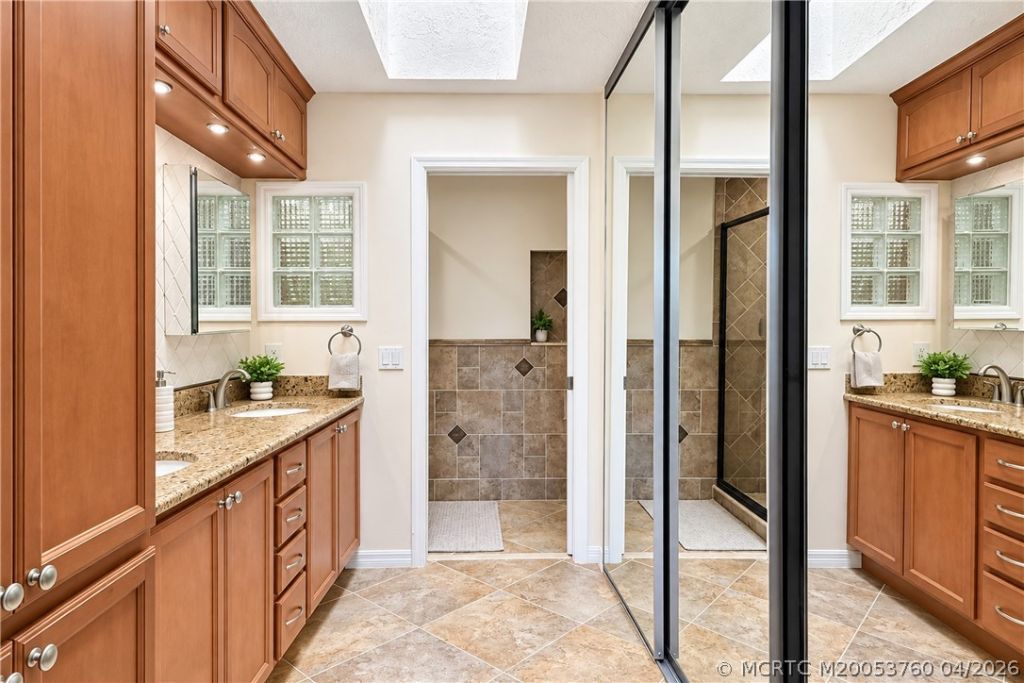 5290 SE Seascape Way, Unit 201, Stuart, FL 34997 Photo
