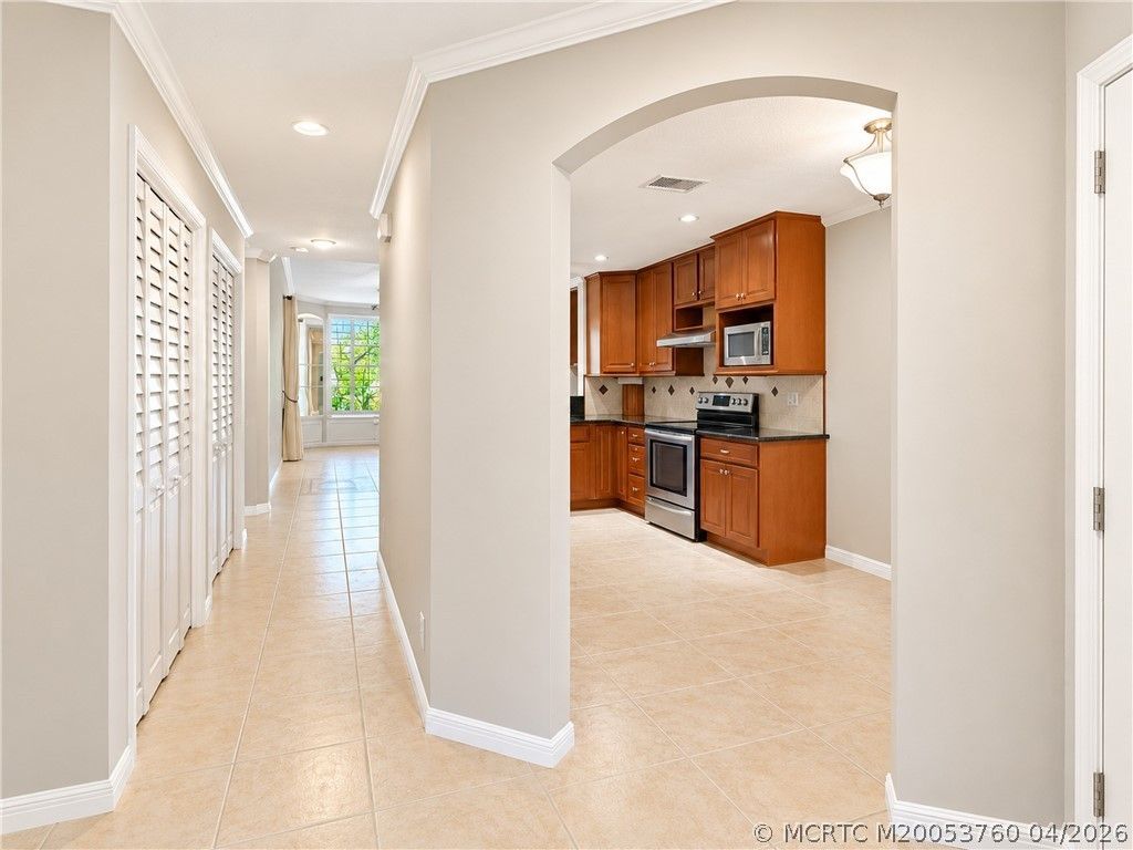5290 SE Seascape Way, Unit 201, Stuart, FL 34997 Photo