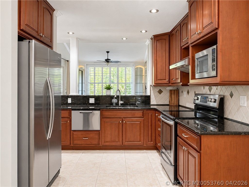 5290 SE Seascape Way, Unit 201, Stuart, FL 34997 Photo