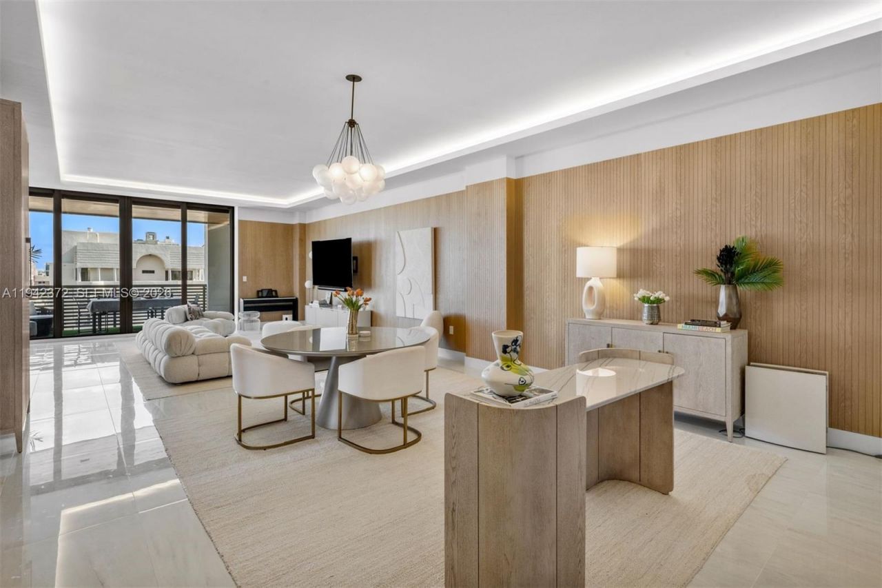 515 Valencia Ave , Unit 1103, Coral Gables, FL 33134 Photo