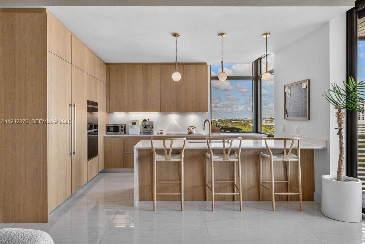 515 Valencia Ave , Unit 1103, Coral Gables, FL 33134 Photo