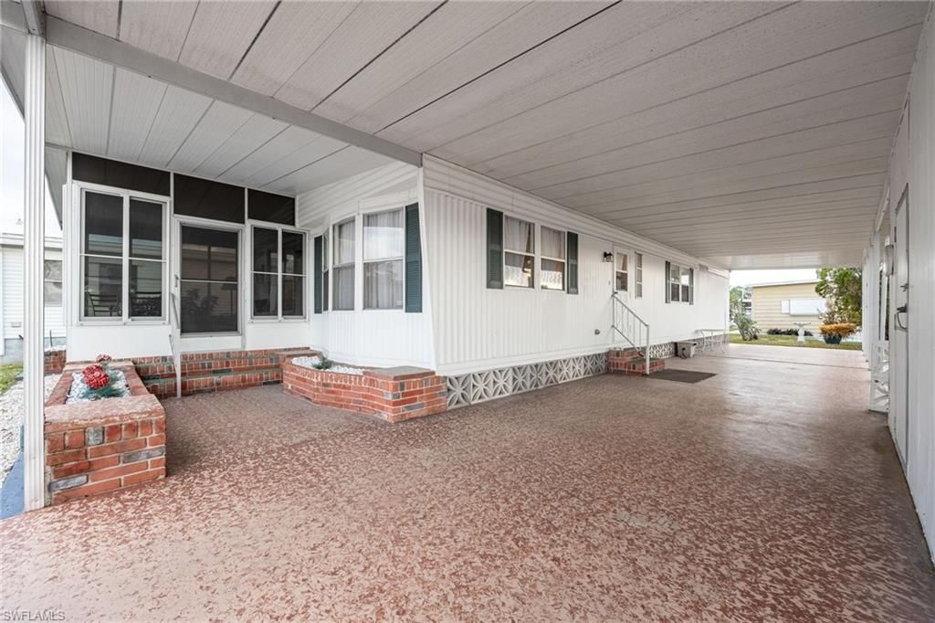 512 Crampton Ln, North Fort Myers, FL 33903 Photo