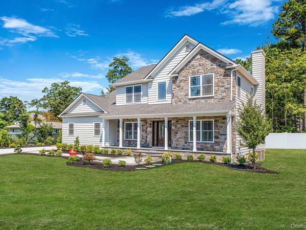 NC Pine Street, Port Jefferson Station, NY 11776