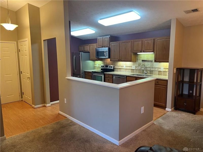 1695 Waterstone Boulevard, Unit 207, Miamisburg, OH 45342 Photo 3