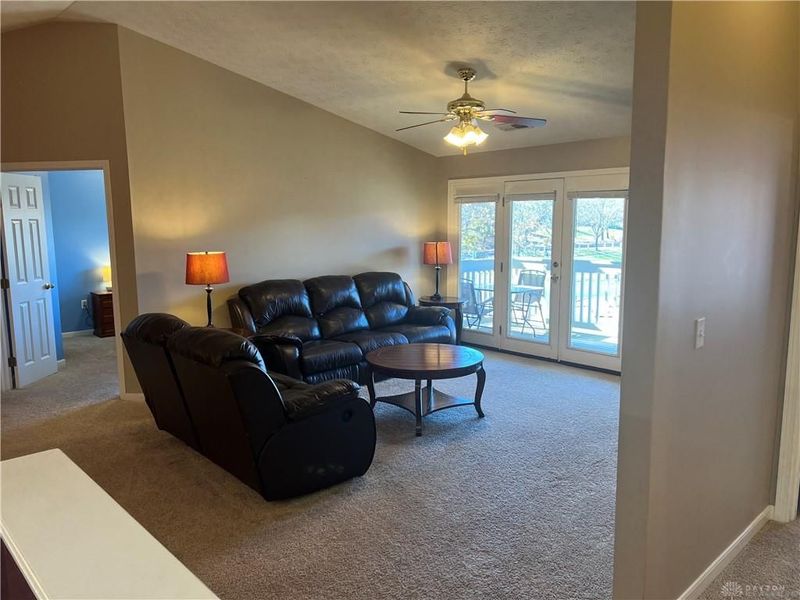 1695 Waterstone Boulevard, Unit 207, Miamisburg, OH 45342 Photo 9