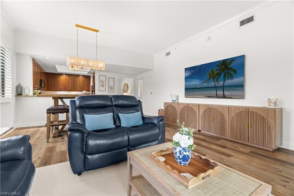 1045 Sandpiper St, Unit G204, Naples, FL 34102 Photo