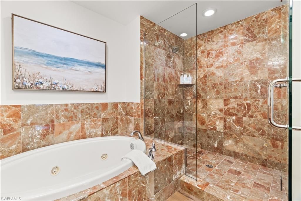 1045 Sandpiper St, Unit G204, Naples, FL 34102 Photo