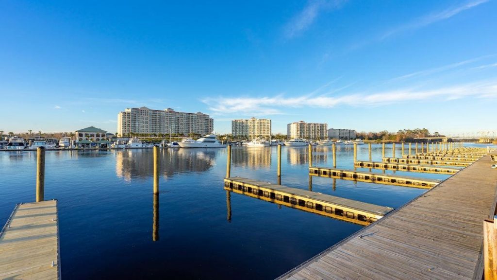 6000 Paddington Ct Photo 31