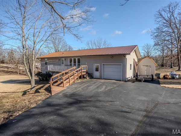 2893 State Road V, Linn Creek, MO 65052