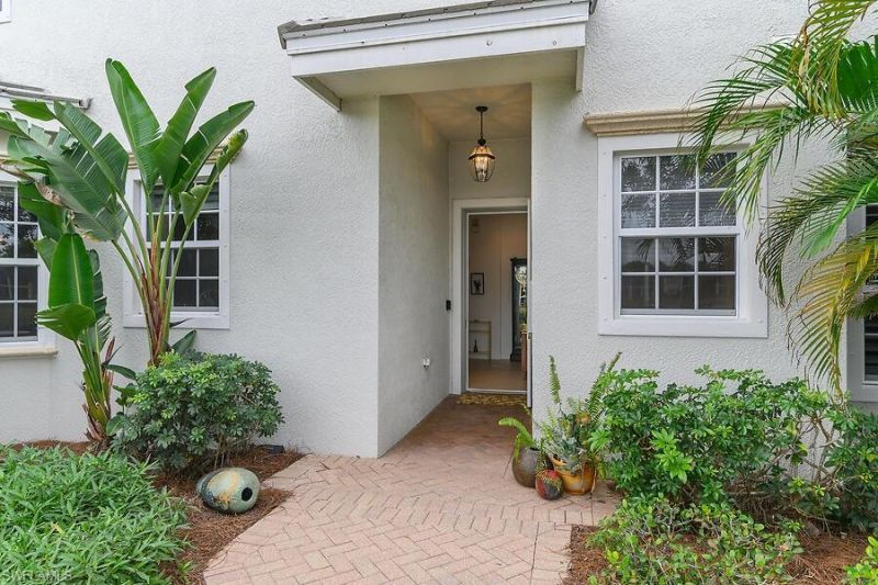 9292 Belle Ct, Unit 101, Naples, FL 34114 Photo