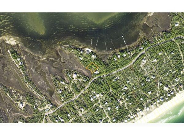 1443 Dove Lane, St. George Island, FL 32328