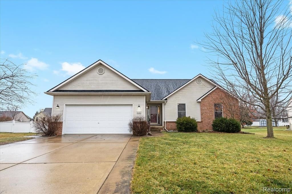 852 Faith Court, Milan, MI 48160 Main Photo