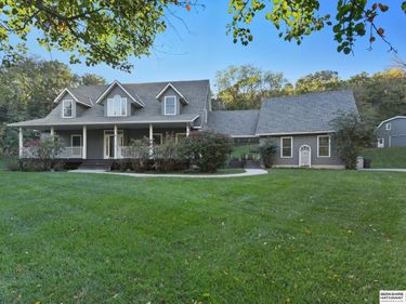 10669 Oak Park Lane, Blair, NE 68008