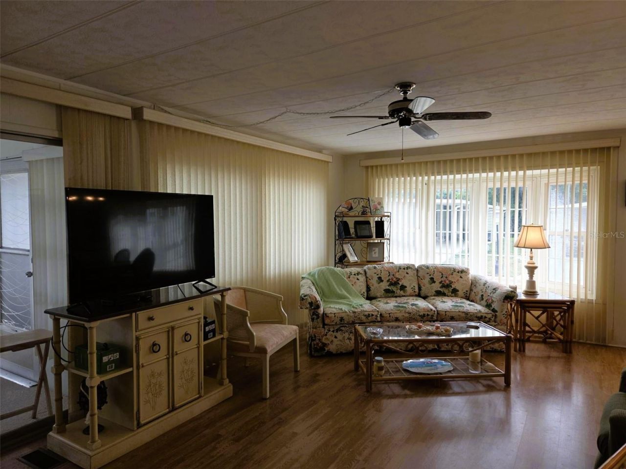 3209 Oakwood Boulevard S, Sarasota, FL 34237 Photo