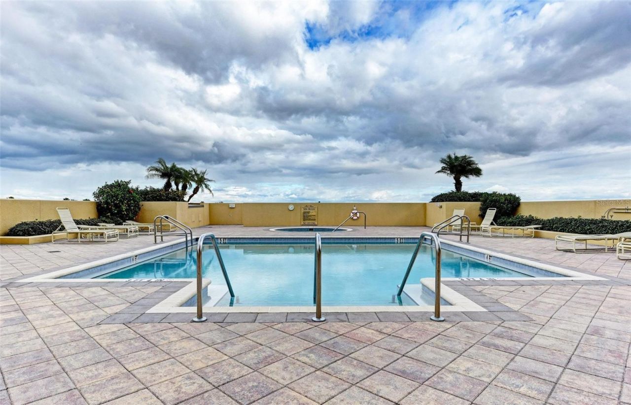 140 Riviera Dunes Way, Unit 605, Palmetto, FL 34221 Photo