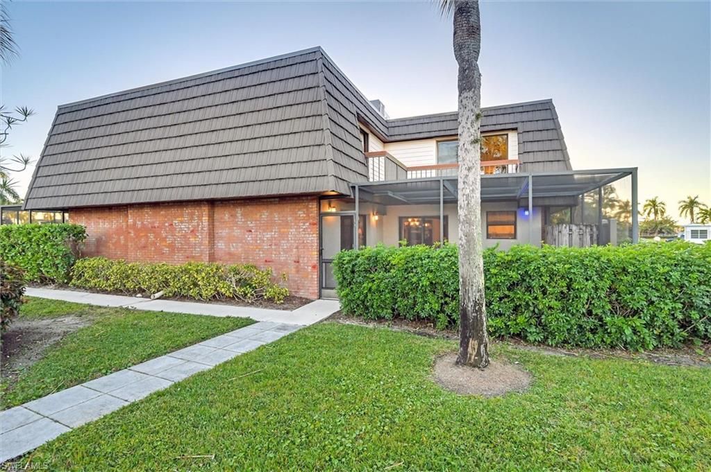 185 Lake Point Ln, Unit 8B, Naples, FL 34112 Photo