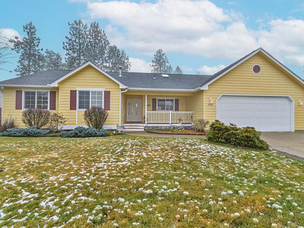 3912 E Siskin Ln, Mead, WA 99021