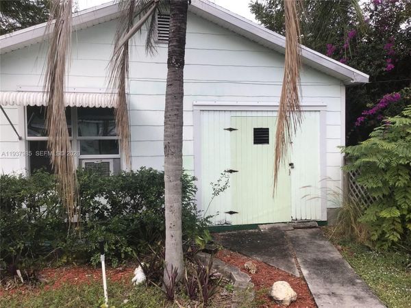 429 49th St, Unit #2, West Palm Beach, FL 33407