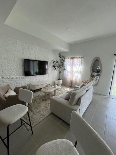2526 Pierce Street, Unit 10, Hollywood, FL 33020 Photo
