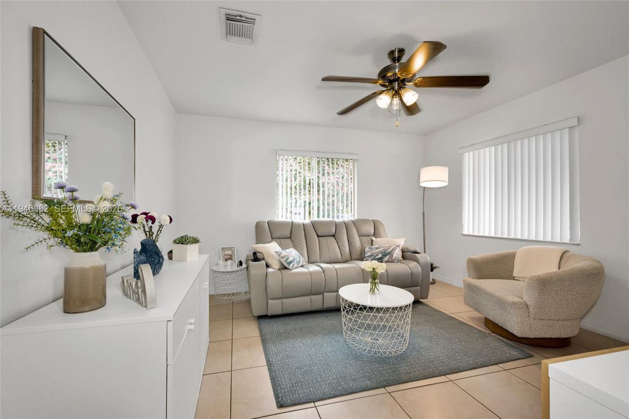 2275 SW 61st Ave, Miami, FL 33155 Photo