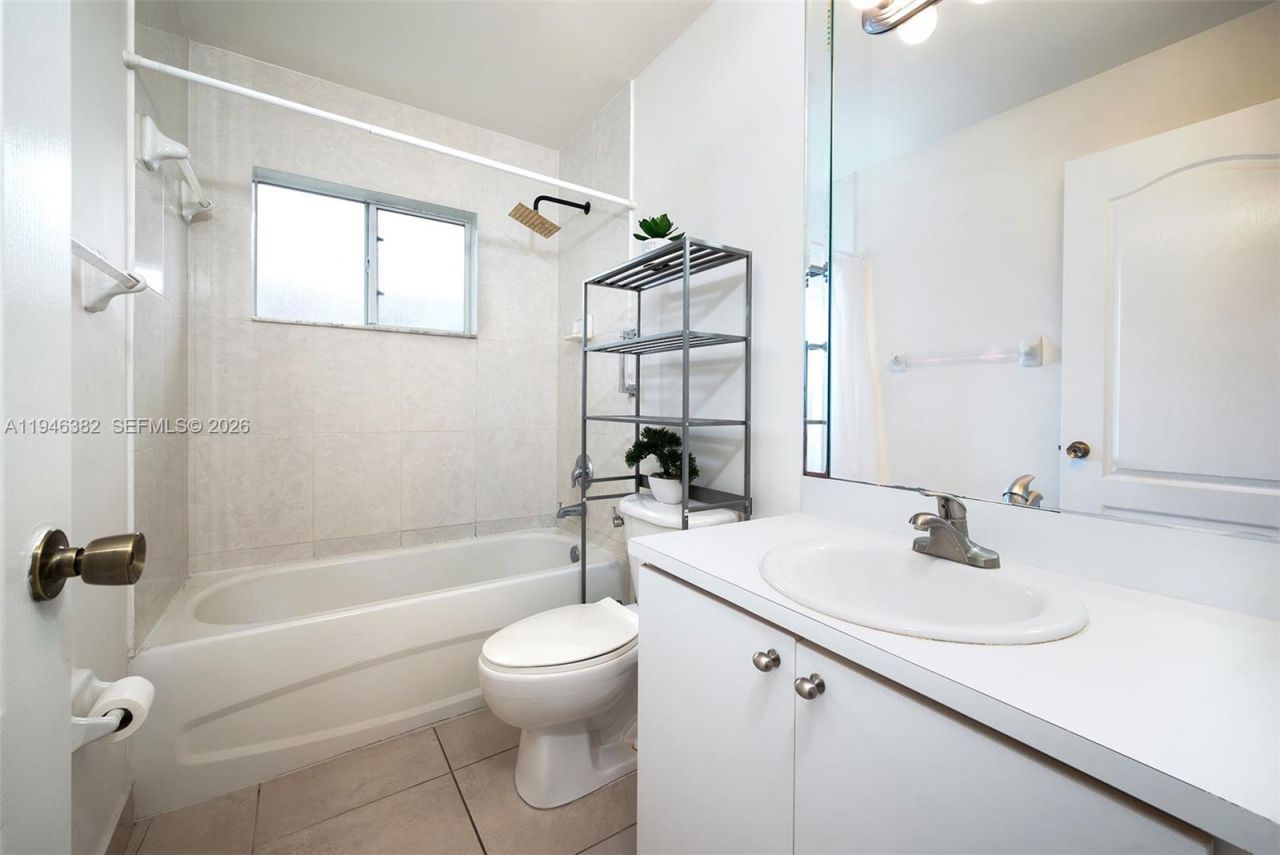 2275 SW 61st Ave, Miami, FL 33155 Photo