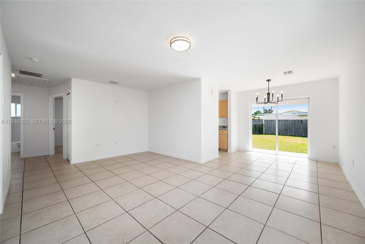 2275 SW 61st Ave, Miami, FL 33155 Photo