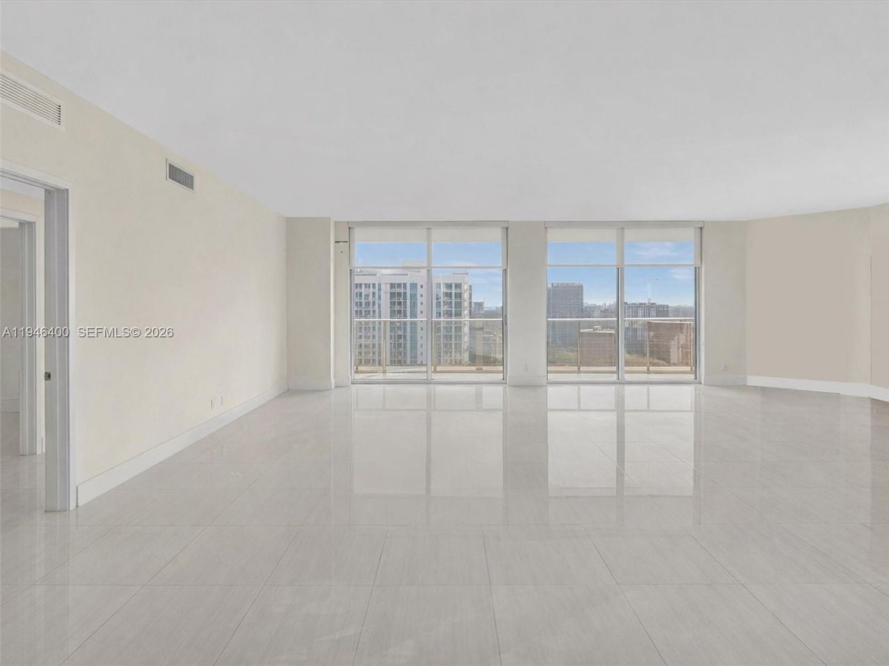 17301 Biscayne Blvd, Unit 2301, North Miami Beach, FL 33160 Photo