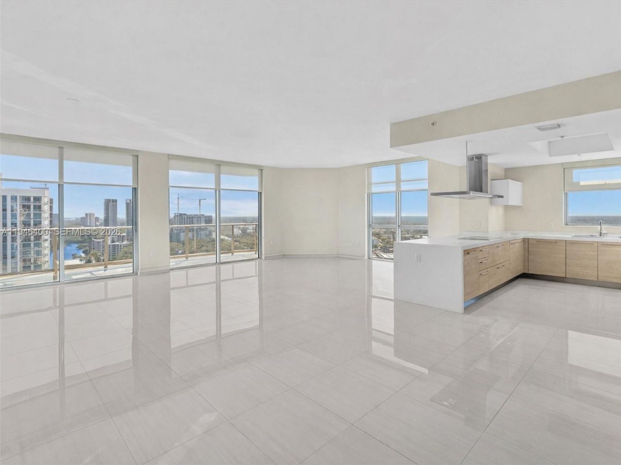 17301 Biscayne Blvd, Unit 2301, North Miami Beach, FL 33160 Photo