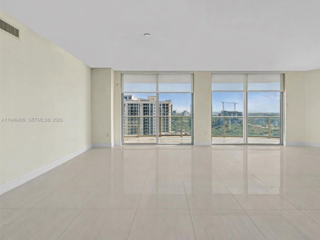 17301 Biscayne Blvd, Unit 2301, North Miami Beach, FL 33160 Photo