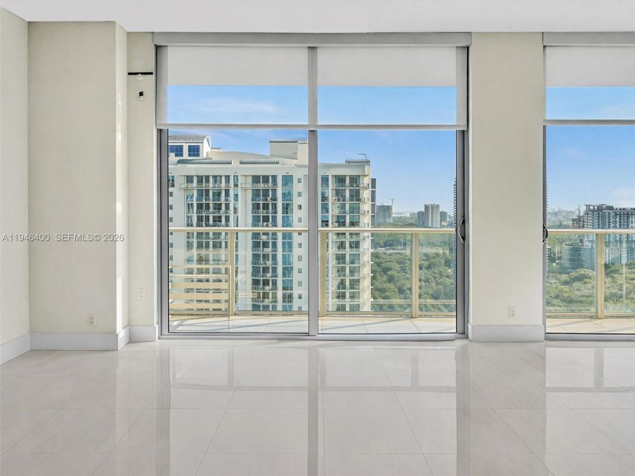 17301 Biscayne Blvd, Unit 2301, North Miami Beach, FL 33160 Photo
