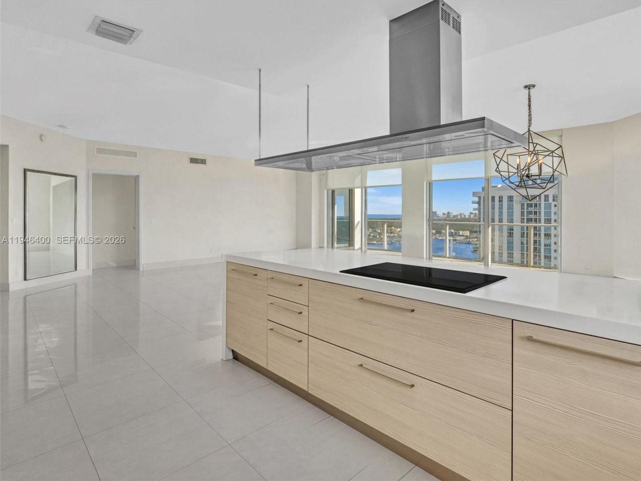 17301 Biscayne Blvd, Unit 2301, North Miami Beach, FL 33160 Photo