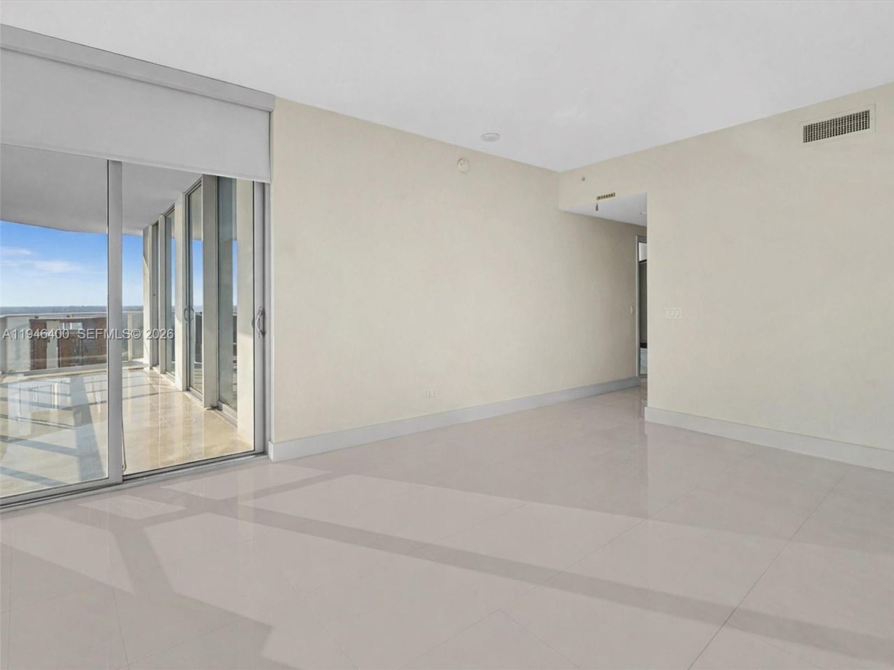 17301 Biscayne Blvd, Unit 2301, North Miami Beach, FL 33160 Photo