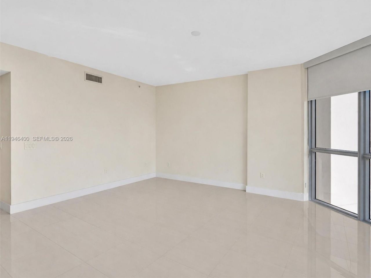 17301 Biscayne Blvd, Unit 2301, North Miami Beach, FL 33160 Photo