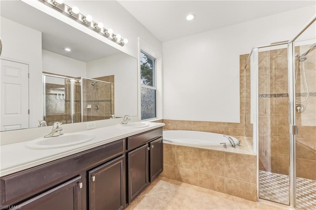 2664 Brightside Ct S, Cape Coral, FL 33991 Photo