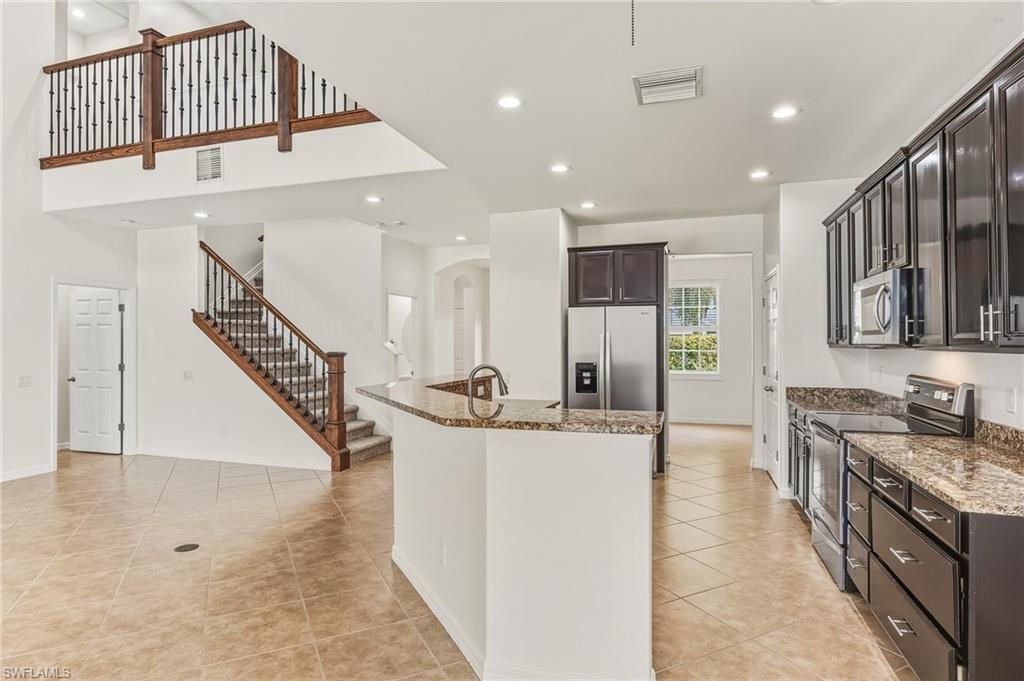 2664 Brightside Ct S, Cape Coral, FL 33991 Photo