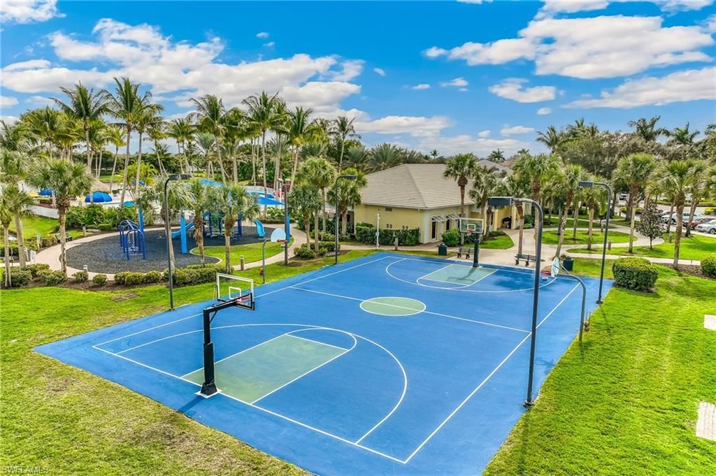 2664 Brightside Ct S, Cape Coral, FL 33991 Photo