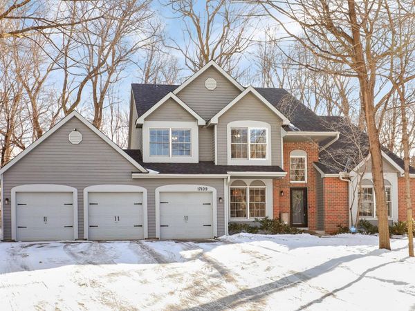 17109 New Market Drive, Eden Prairie, MN 55347