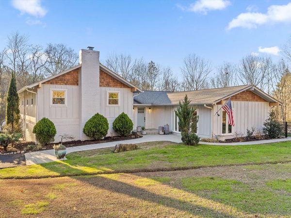 6632 Hideaway Road, Ooltewah, TN 37363