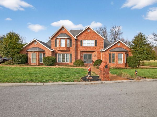 1166 Sheraton Dr , Cookeville, TN 38501