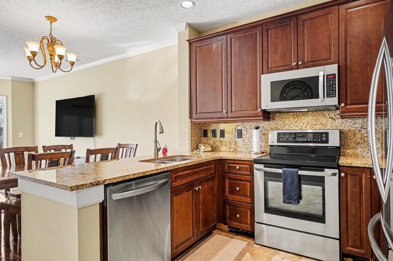 4518 Girvan Dr. Photo 12