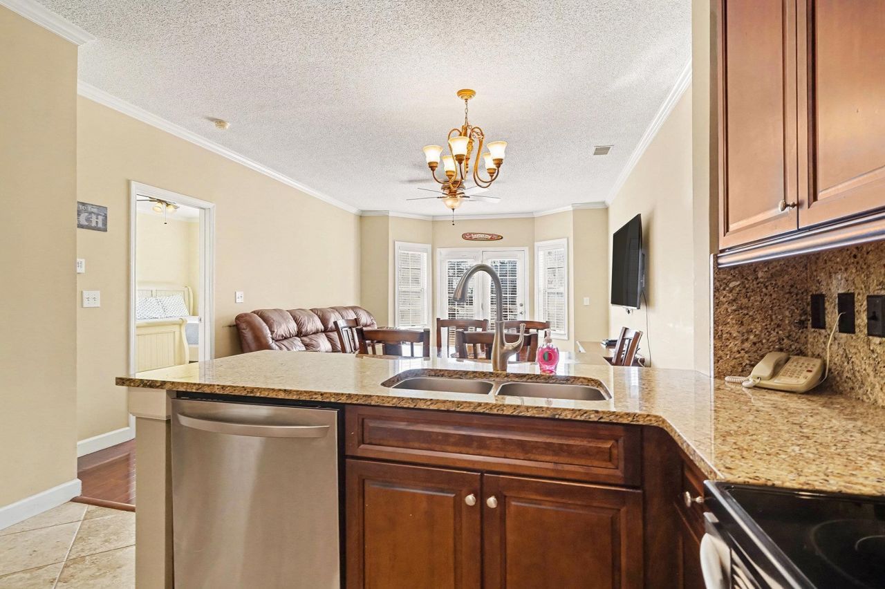 4518 Girvan Dr. Photo 13