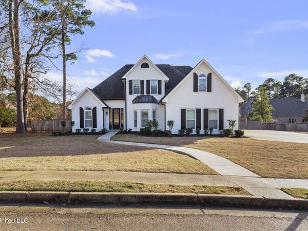 204 Breezy Hill Drive, Madison, MS 39110