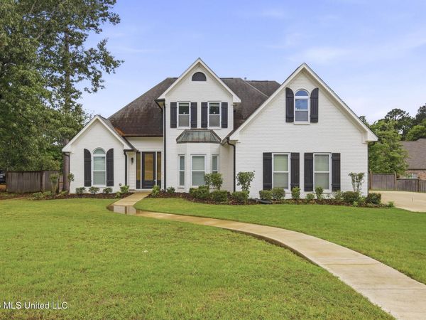 204 Breezy Hill Drive, Madison, MS 39110