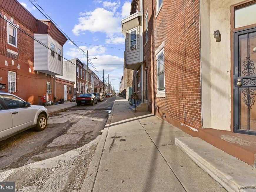 1812 S 5th Street, Philadelphia, PA 19148 Main Photo