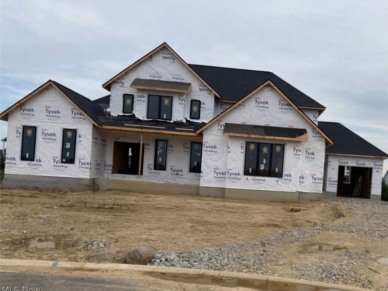 9006 Greensway Street NW, Massillon, OH 44646 Photo 2