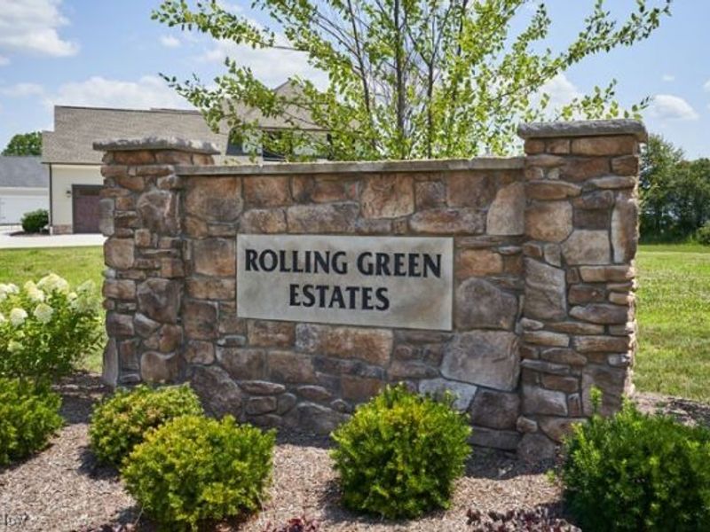 9006 Greensway Street NW, Massillon, OH 44646 Photo 5