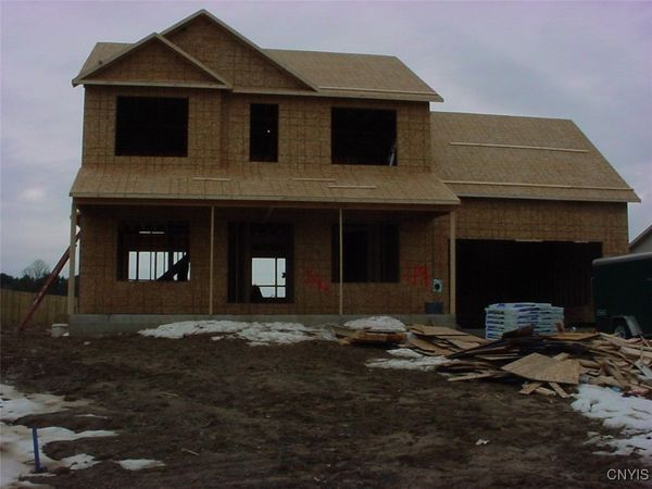 114 BLOOMFIELD Street, Baldwinsville, NY 13027