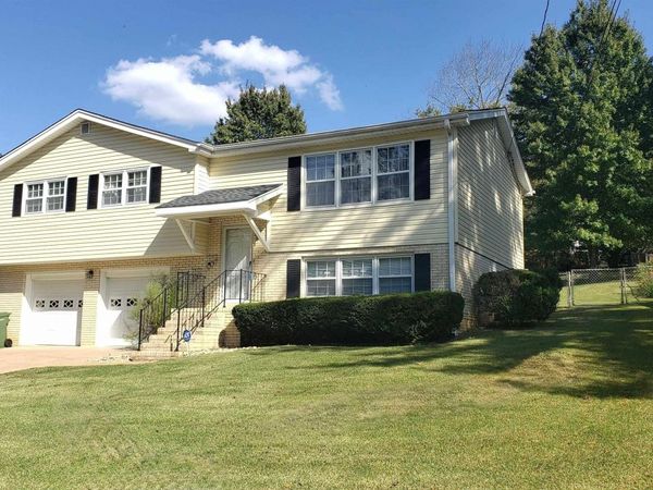 2709 Briarwood Drive, Huntsville, AL 35801