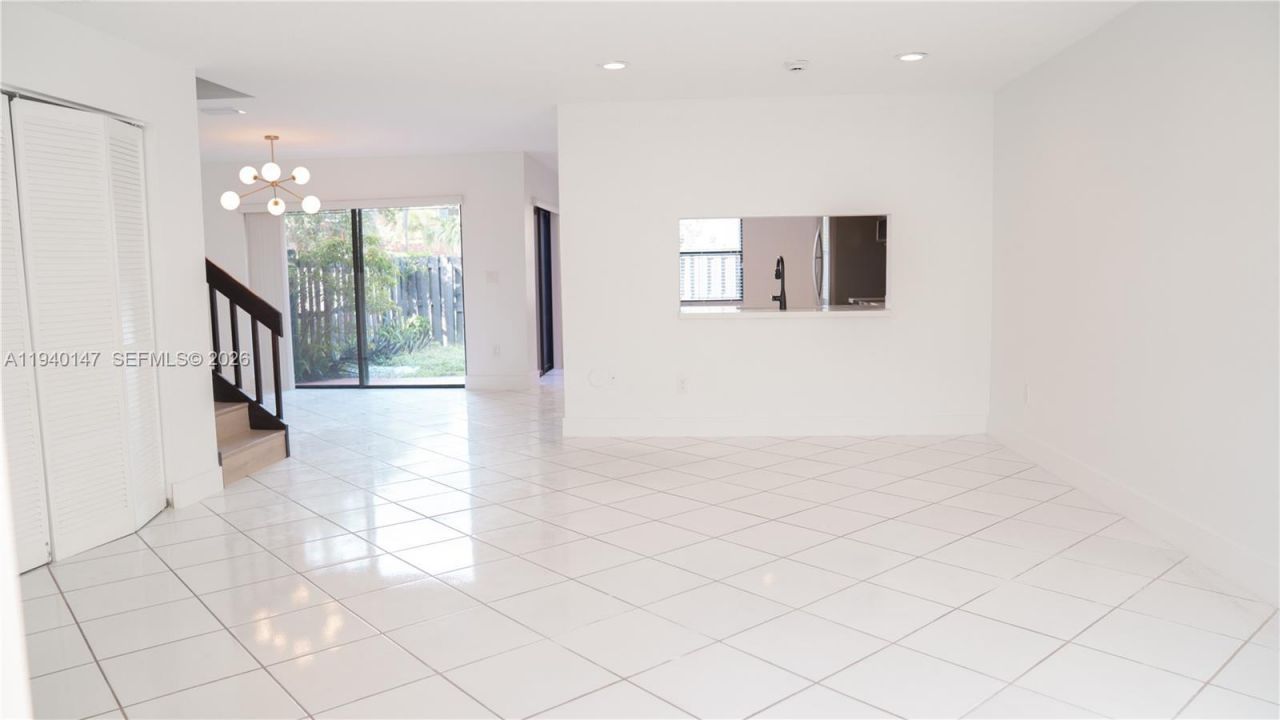 9023 SW 113th Place Cir W, Miami, FL 33176 Photo